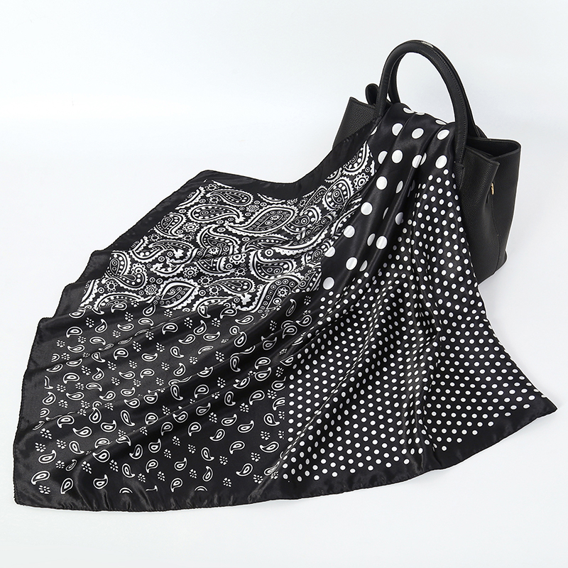 Zakdoeken Haar Zijden Sjaal 90 - Women Accessories Brands recensie en prijs