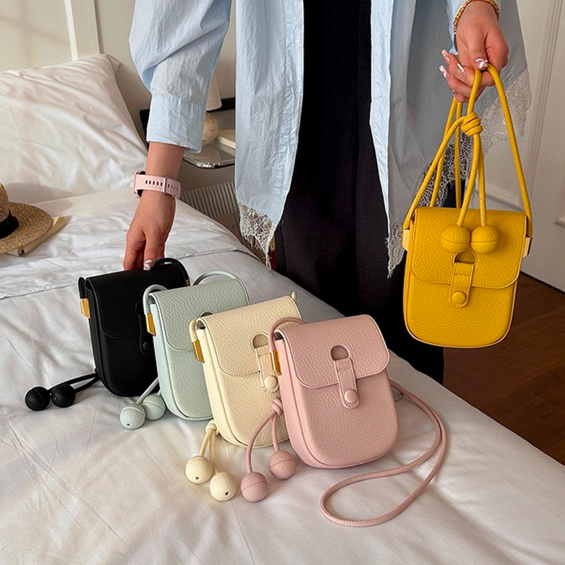 Luxe merk mini gele crossbody  - Women Accessories Brands recensie en prijs